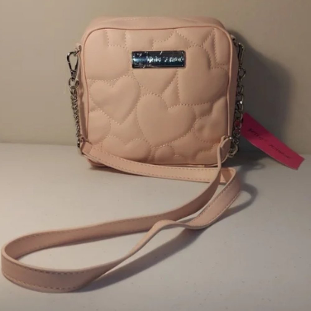 NWT Betsey Johnson PINK HEARTS CROSSBODY - Picture 3 of 8